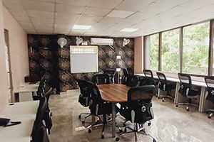 best plug and play office in Guindy Chennai